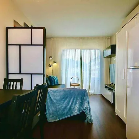Family Oasis: Year-round Beachside In Apartment Lloret de Mar