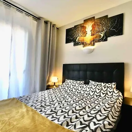Family Oasis: Year-round Beachside In Lloret de Mar